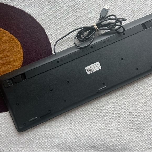 Dell QuietKey KB212-B Wired Keyboardi, Black - Picture 3 of 7